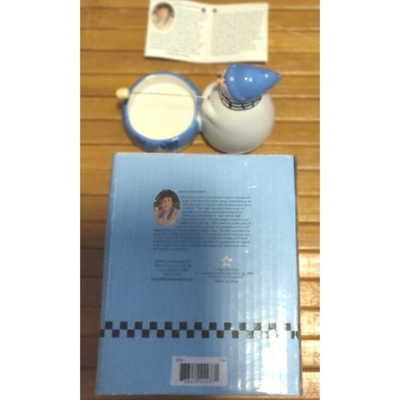 Jolly Follies Figurine "S’MORES THE MERRIER” Tealight Holder by Sandi Gore Evans - Picture 8 of 12